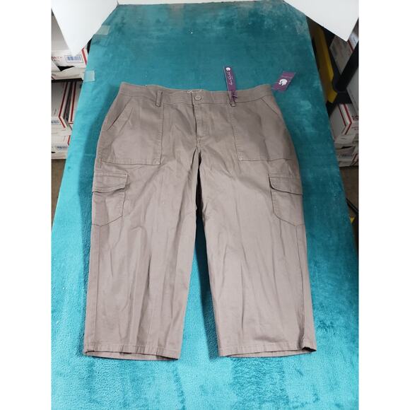 Gloria Vanderbilt Pants Size 16 W Womens Brown Stretch Capri Plus Cargo NWT - Picture 2 of 16
